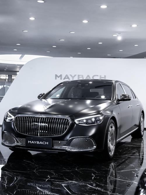 广州247岚图汽车的售后服务让用户无忧出行，迈巴赫未来的豪华车趋势